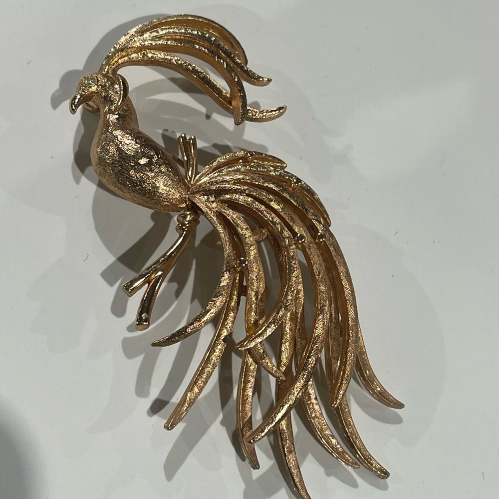 Vintage Avon Gold Peacock Bird of Paradise Brooch